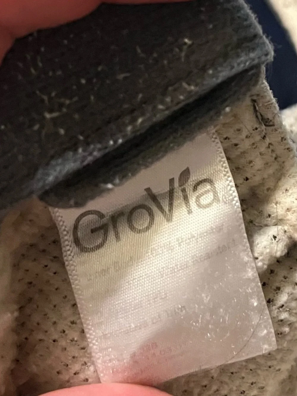 3 Reusable diaper covers & 4 inserts. Grovia.